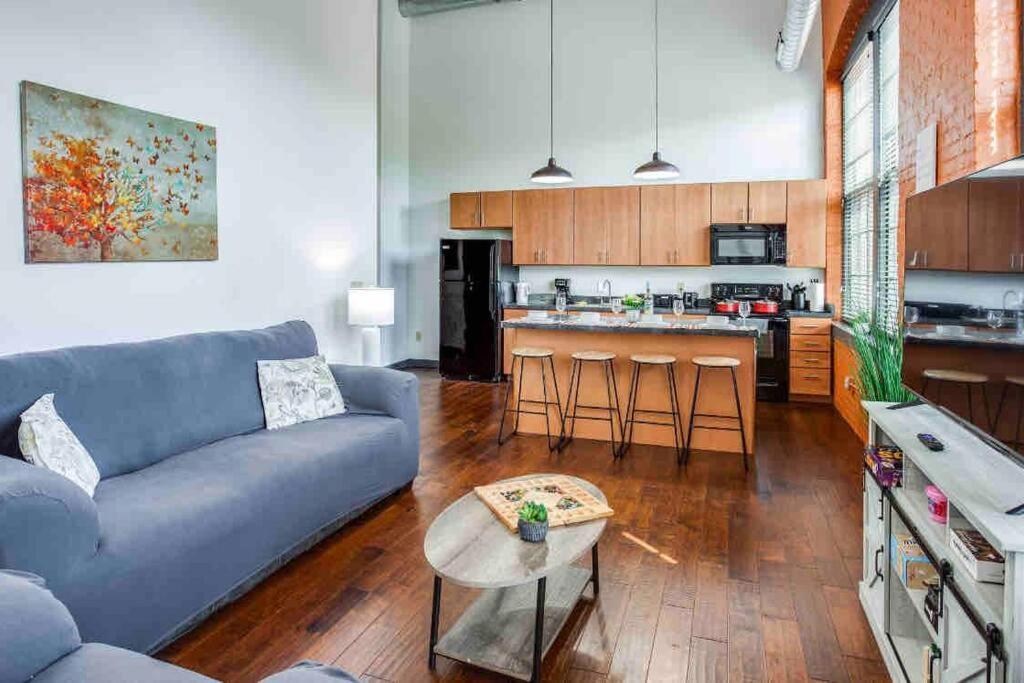 Apartament Ny Style Centric Loft With King Bed By Park Av. Rochester Zewnętrze zdjęcie